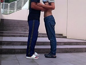 Fußlift Acme völlig nackt!Sperma beim Stampfen! 　　Wir werden
