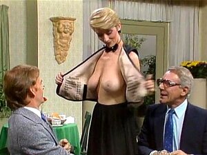 Wer ist diese Babe aus der TV-Show Bizarre
