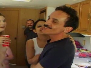 дивља бангбус групна оргија