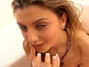 Die beste Ejakulations-Kompilation von Staci Silverstone