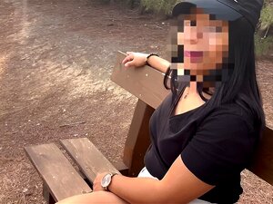 Einfache Abholung schüchterne Filipina gibt den besten öffentlichen