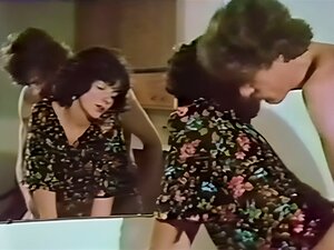 Pari Tarvitsee Hauskaa (Vintage) ... F70