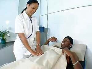 Mya Gee, die Krankenschwester mit ihrem großen, prallen Arsch... F70