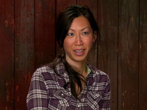 Tia Ling wird von HURE gequält. Tia Ling war ein- oder zweimal um den