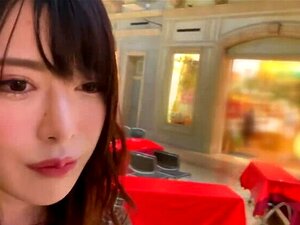 Großtittige Nymphomanin verheiratete Hausfrau. Sie hat