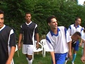 Voetbal Orgie - Nial,