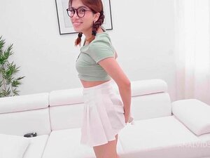 Legalporno Blandade studior Söt Söt Marina Guld 4on1 FÖRSTA