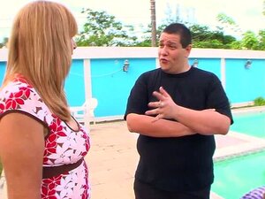 Goldene brasilianische Babes teilen sich einen harten schwarzen