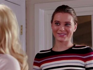 Lesbische Babe Lana Rhoades und Christie Stevens intensiver