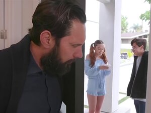 geiler stiefvater fickt kleine Stieftochter