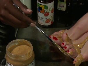 Erdnussbutter und Jelly Toe Sandwiches Lesbenfuß Spritzen, Dahlia Sky