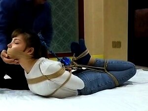 kiinalainen bondage - hogtied