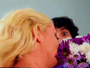 Erlebe das ultimative Porno-Erlebnis! Heiße Blondinen und Brünetten