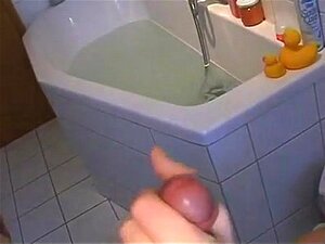 suger styvbrors kuk ingen hemma - för fler videor på
