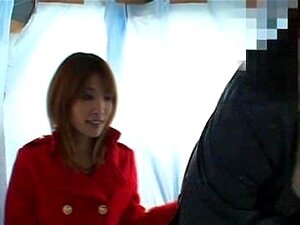 Japansk AV-modell suger kuk