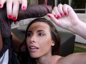 Кејси Калверт Обожавање Великог Црног