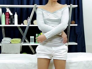 Süße Frau Betty nackter Sex statt professioneller Massage, Auf der