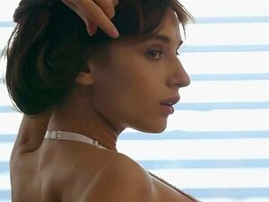 De heetste brunette die ik ooit heb gezien is Gloria Sol!