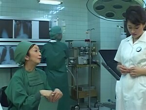 Porno: Asiatische Krankenschwestern Japanische MILF-Krankenschwester