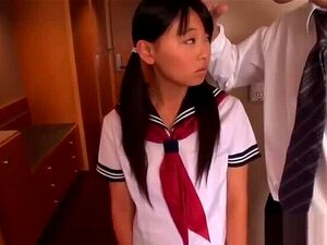 queue dans la bouche japonaise