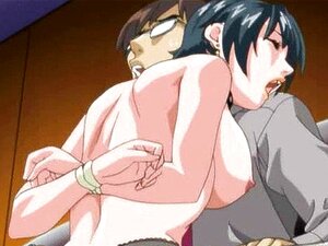 Anime wird von einem Perversling gewichst und hart rangenommen