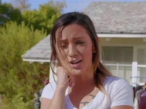 Sexy Jaye Summers liebt es, Marco Ducati einen riesigen Schwanz zu