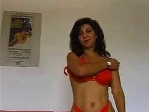 Врућа Италијанка