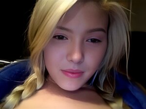 Opgewonden Duitse Amateur Hut. Intense Duitse amateur slet met grote