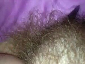 Моје жене длакаве пичке