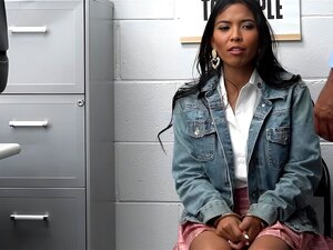 Јаде Каи нема где да иде осим