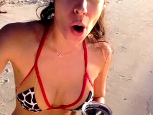 Openbare voyeur buiten seks cumshot op het strand