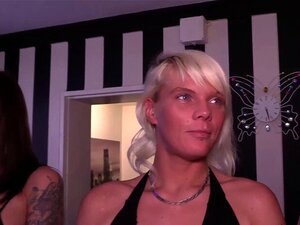 Deutsche MILF Creampie Gangbang Sexparty mit geiler Hausfrau. Wusstest