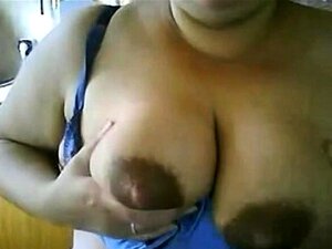 belle-mère se fait traire devant la cam