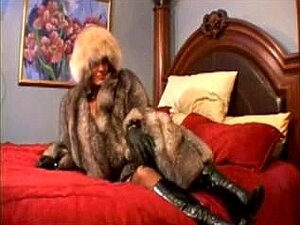 Fur Queen Chelsea