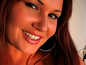 Betty ballbusting von