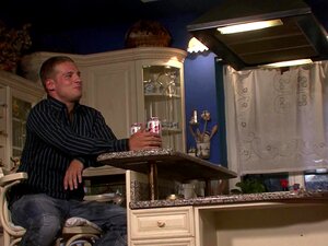 Alter Mann bittet ihn, frische Freundin zu ficken