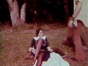 Винтаге: Пар из 70-их јебе се напољу