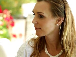 MommysGirl Lesbische Stiefmutter hilft Süßen, G-Punkt zu finden