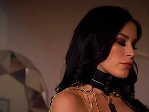 Erlebe die verführerische Initiation von Tiffany in eine erotische