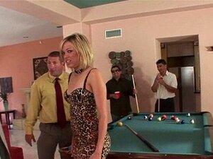 Mukavaa ryhmäseksiä. Ilkeät söpöläiset tuntevat paksujen kyrpien