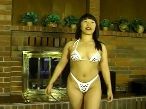 Hawaiianische Babe hat heißes Vorspiel, Tamme ist eine süße kleine