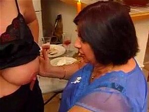 Volwassen BBW lesbiennes die met elkaar spelen,