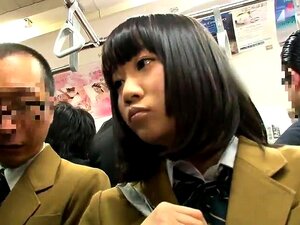 Amateur-Hottie wird draußen in der Öffentlichkeit gefickt