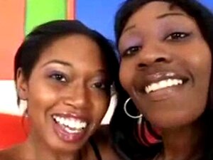 Sexy Ebony-Lesben 45 von twistedworlds