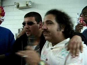 Valtava gangbang mustan naisen kanssa