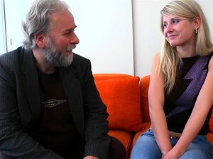 Magisches blondes Luder kann mit diesem riesigen fetten Schwanz