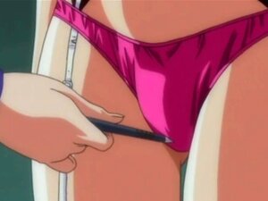 Geketteter Hentai-Typ wird von einem steifen Schwanz gelutscht