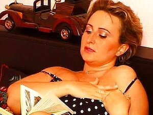 Heiße reife Frau macht sich bereit für einen guten Fick