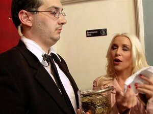 Pornostars Like it Big: Land of the Fucking Free. Stevie Shae, Johnny