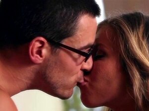 Eine heiße, geschmeidige Blondine zum Schwitzen bringen